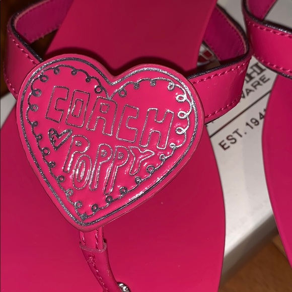 Coach Sophie Patent pink flip flops - Picture 2 of 5